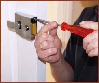  Downey Locksmiths Downey, CA 562-340-0589